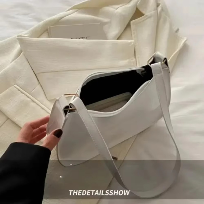 Women's Bag Patent Leather Han - огляд і ціна Women Bags Branded