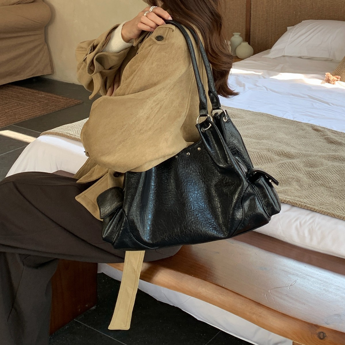 Casual Rivet Women Handbags Bi - огляд і ціна Women Hand Bags For Office