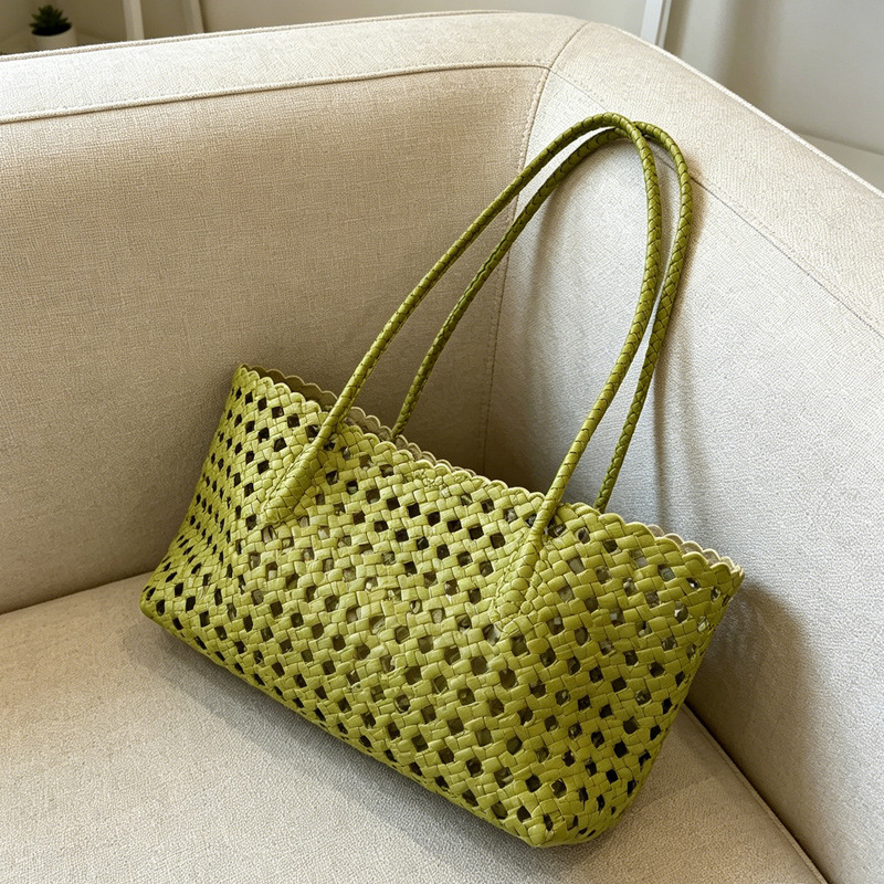 2026 Summer Green Hollow-out B - огляд і ціна Women Bags 2026 Trends
