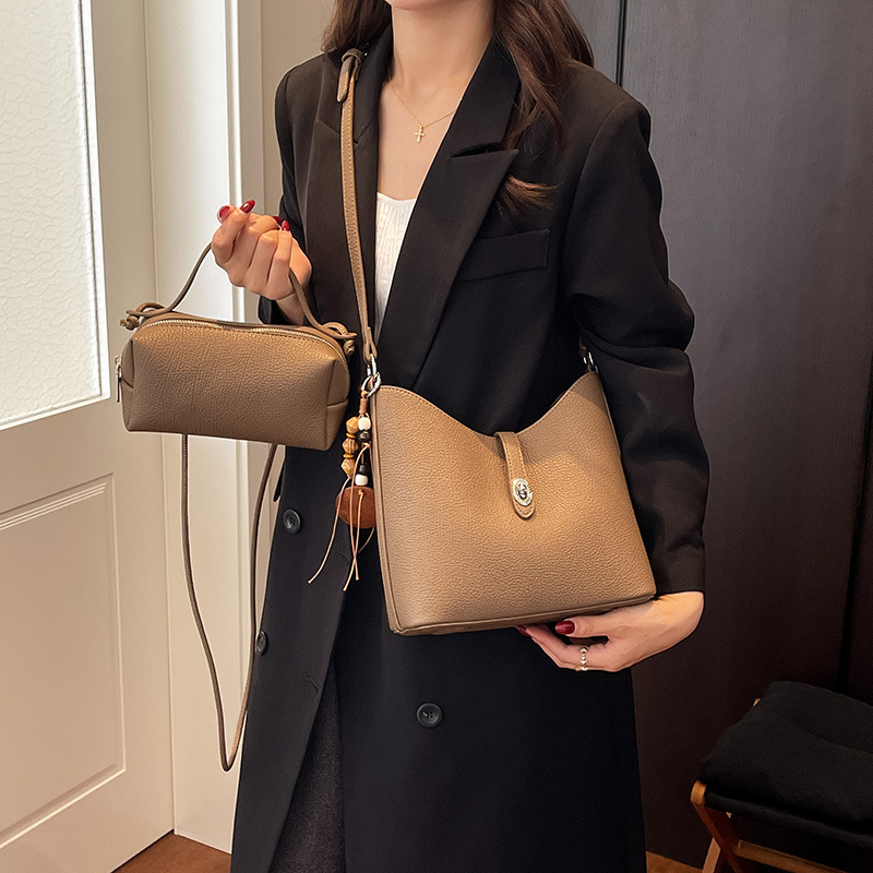 Vintage Bucket Composite Handb - огляд і ціна Women'S Bags Handbags