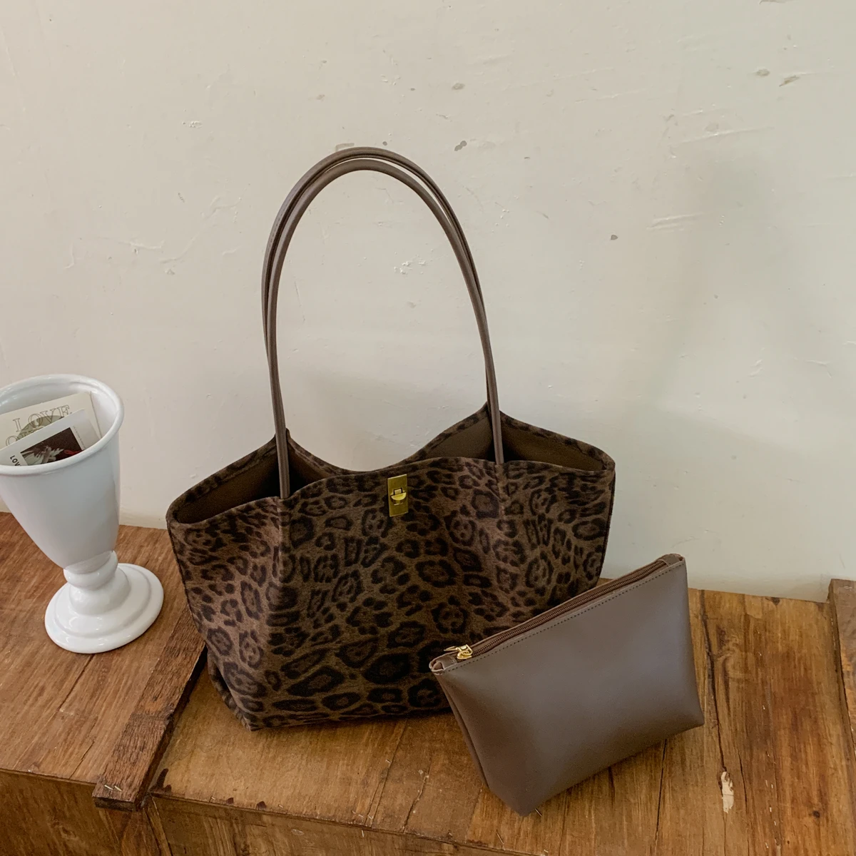 Retro Leopard Print Suede Tote - огляд і ціна Women'S Bags Handbags